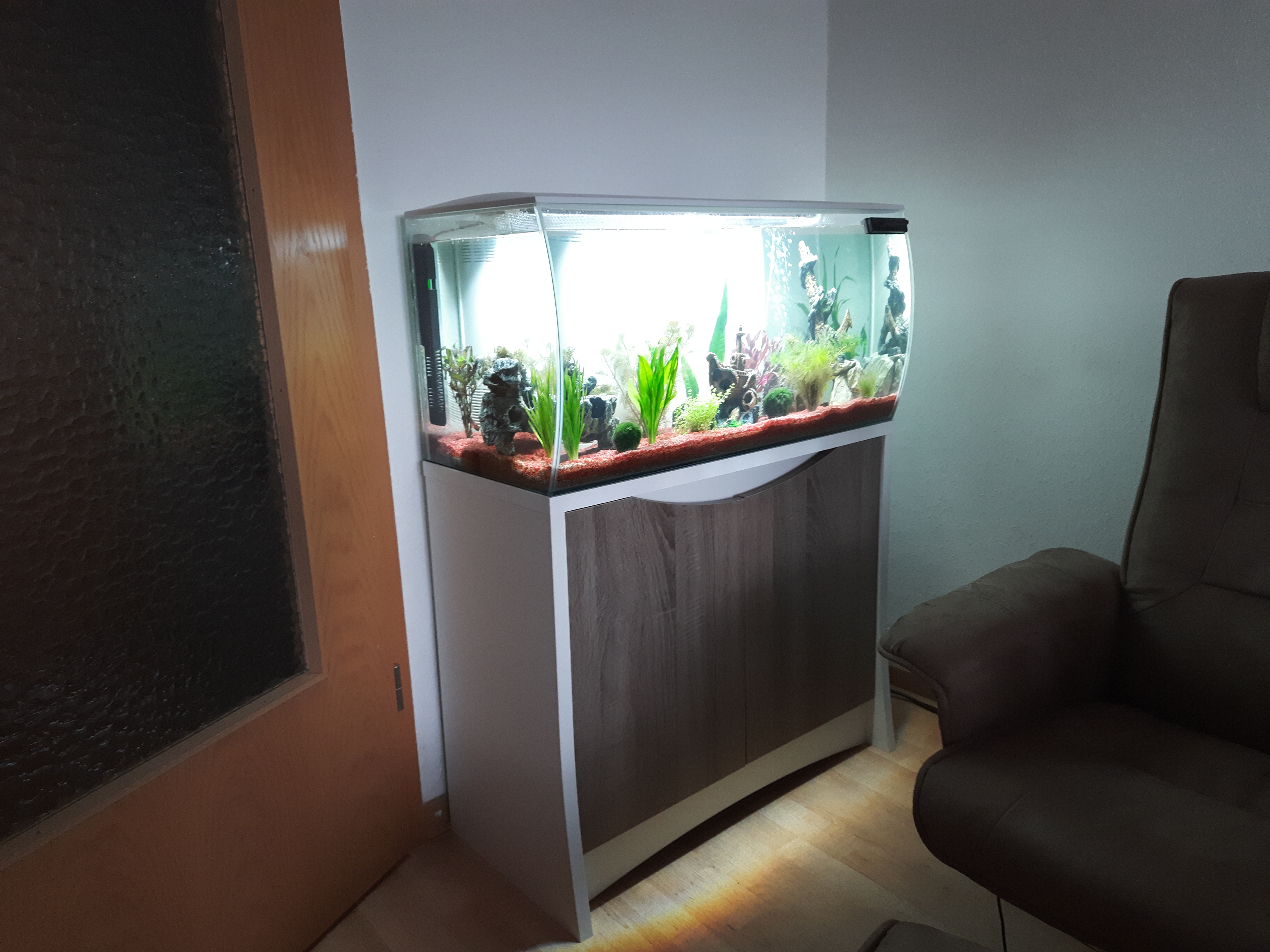 Fluval Flex 32.5 Aquarium Kit - Fish Tank for Fish &Plants.