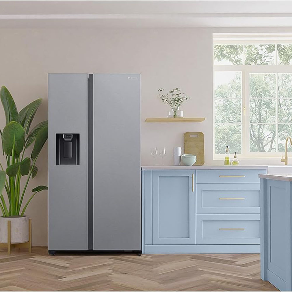 Samsung American Style Fridge Freezer with SpaceMax Technology
